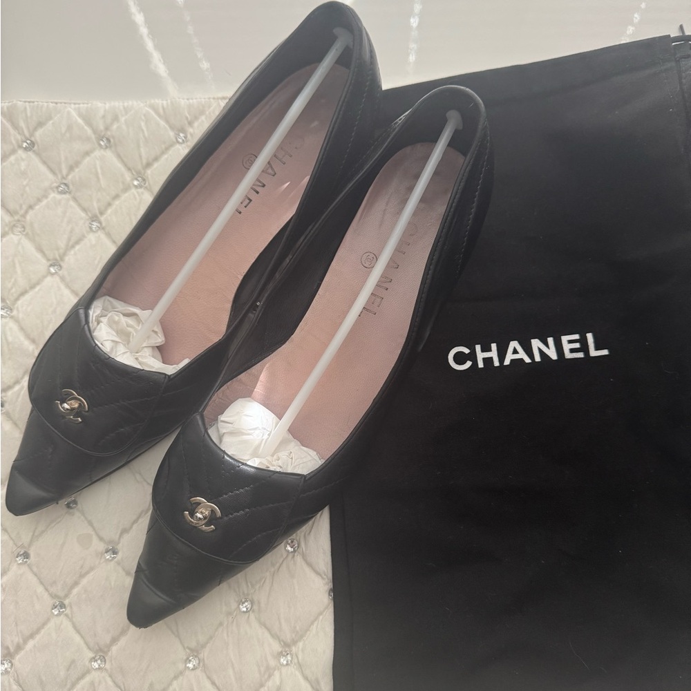 SOLD CHANEL Black Quilted Flats with Logo Detail